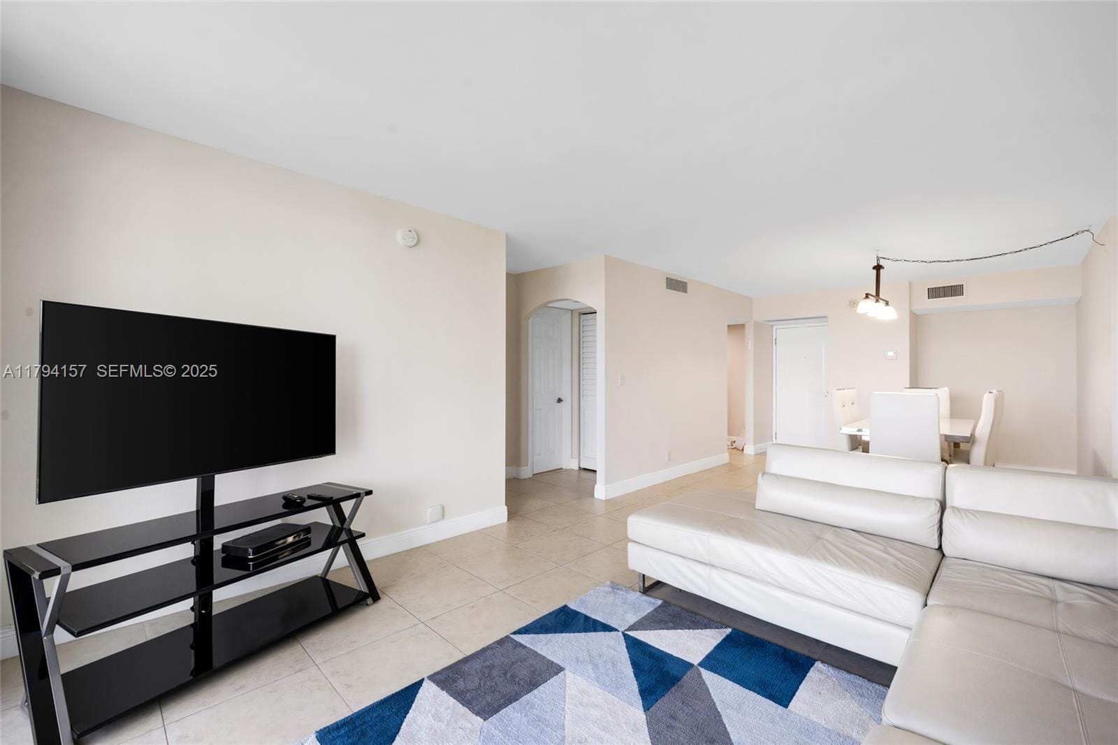 100 Bayview Drive 1403, Sunny Isles Beach, FL 33160 photo 7