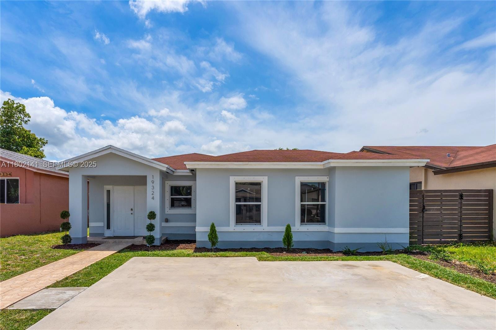 19324 SW 120th Avenue, Miami, FL 33177