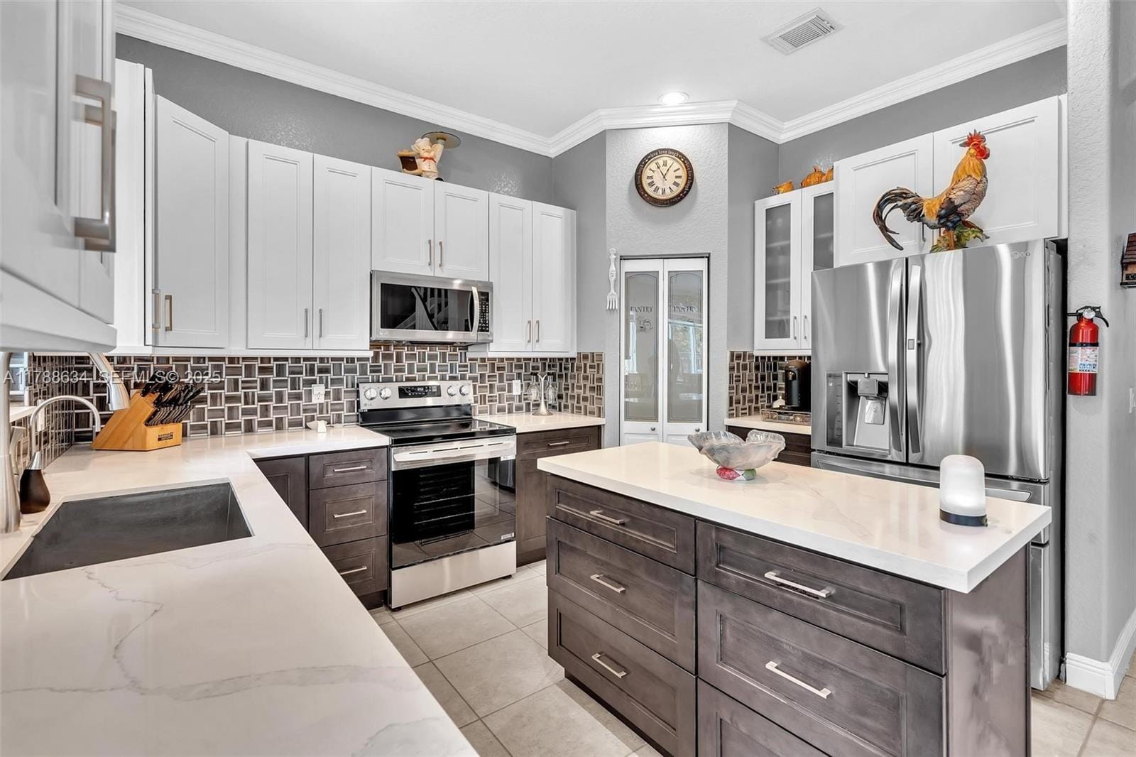7738 NW 17th Place, Pembroke Pines, FL 33024