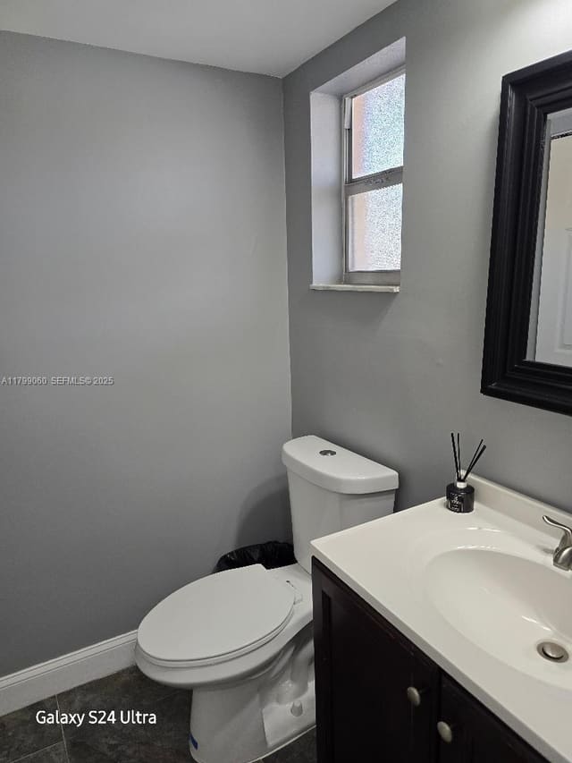 9800 Sunrise Lakes Boulevard 104, Sunrise, FL 33322