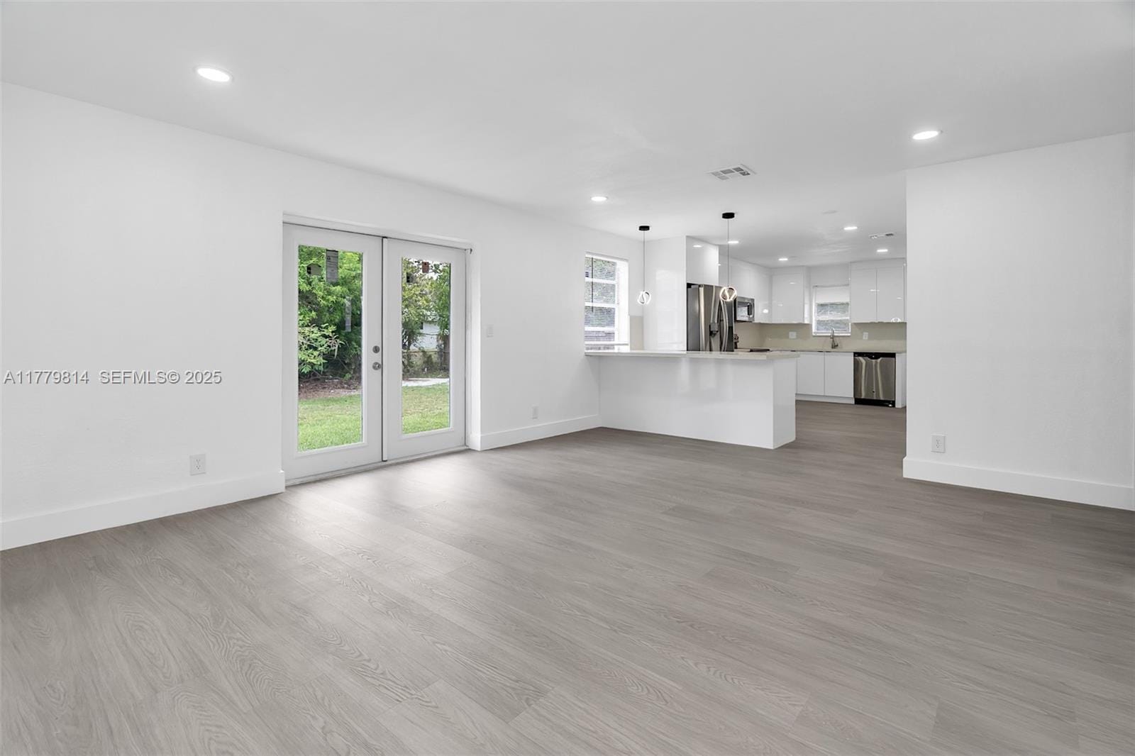 1402 NW 19th Street, Fort Lauderdale, FL 33311 photo 13