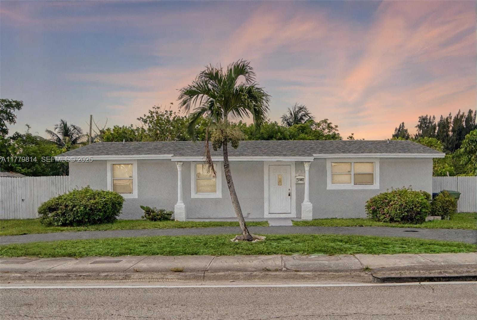 1402 NW 19th Street, Fort Lauderdale, FL 33311