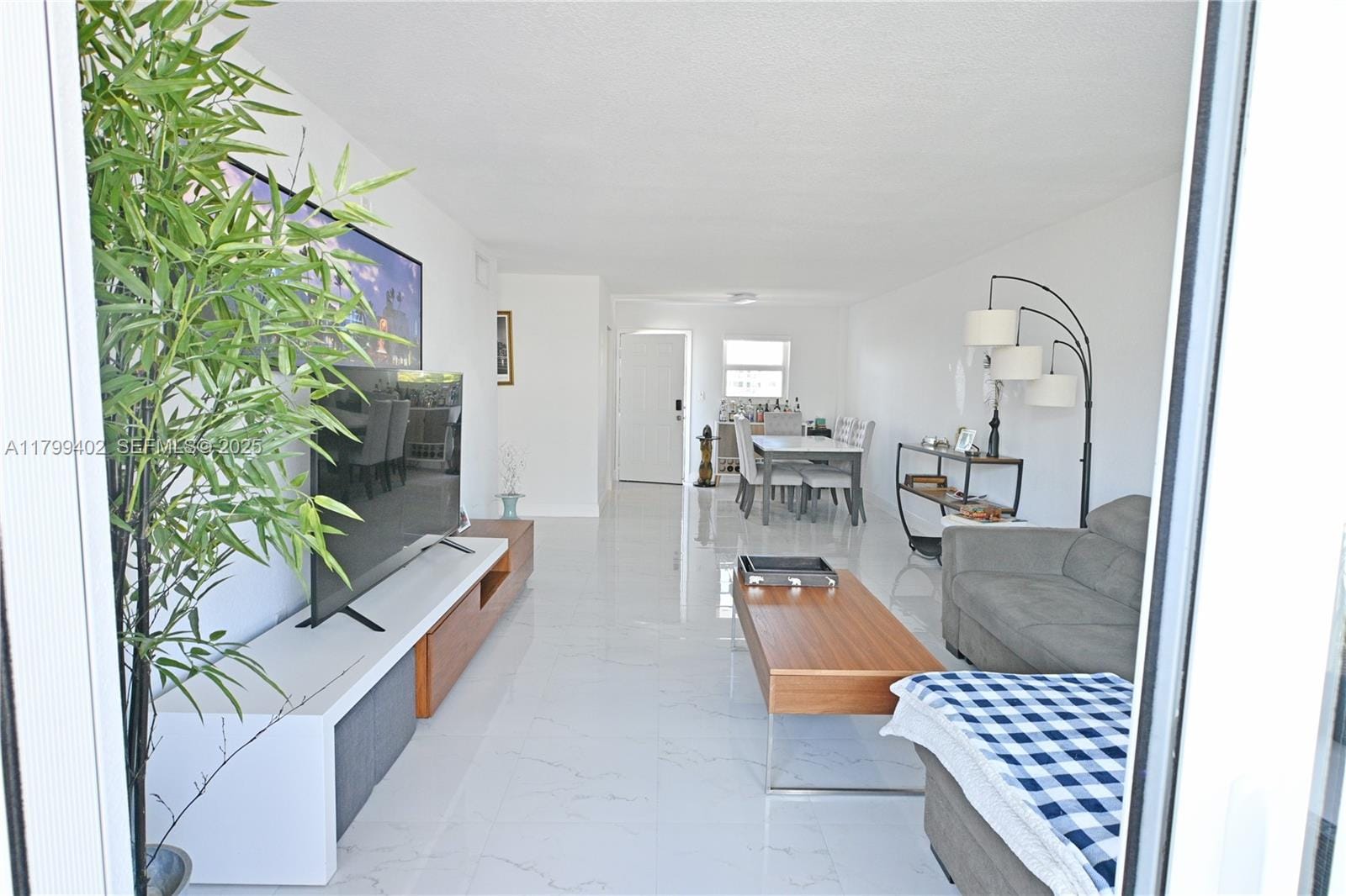 947 Lenox Avenue 504, Miami Beach, FL 33139 photo 14