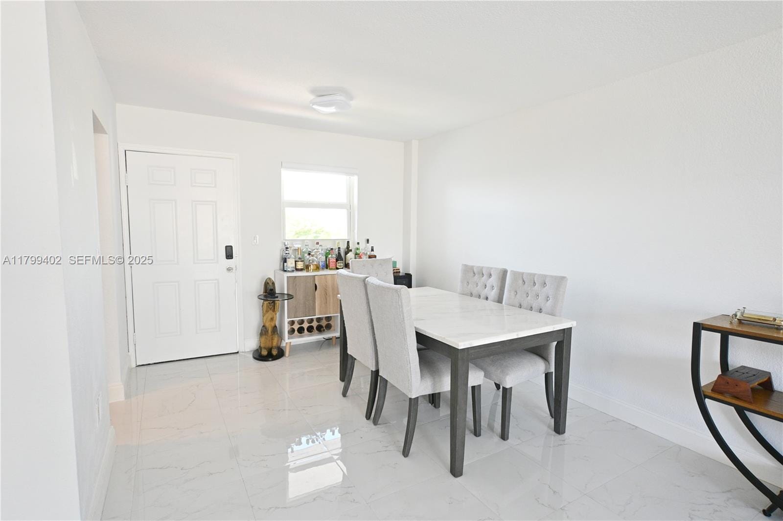 947 Lenox Avenue 504, Miami Beach, FL 33139 photo 3