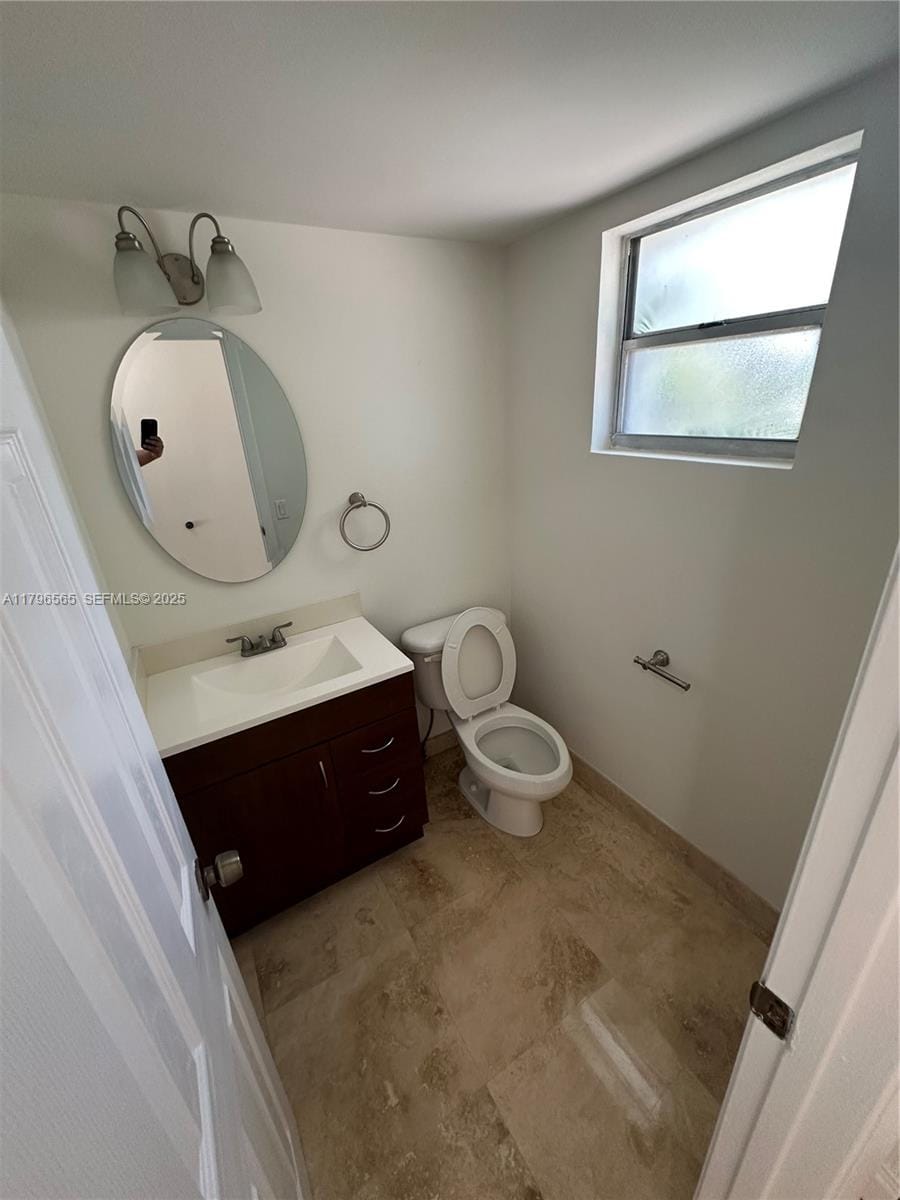 878 Crystal Lake Drive — photo 11