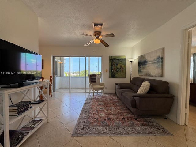 1700 Pierce Street 702, Hollywood, FL 33020