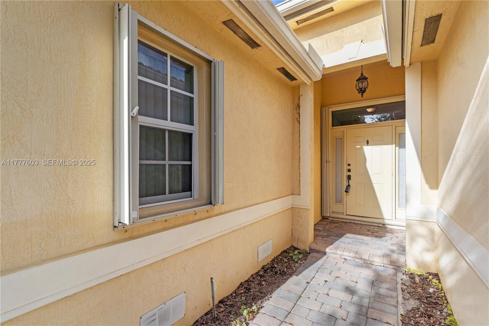 20868 SW 89th Path, Cutler Bay, FL 33189 photo 2