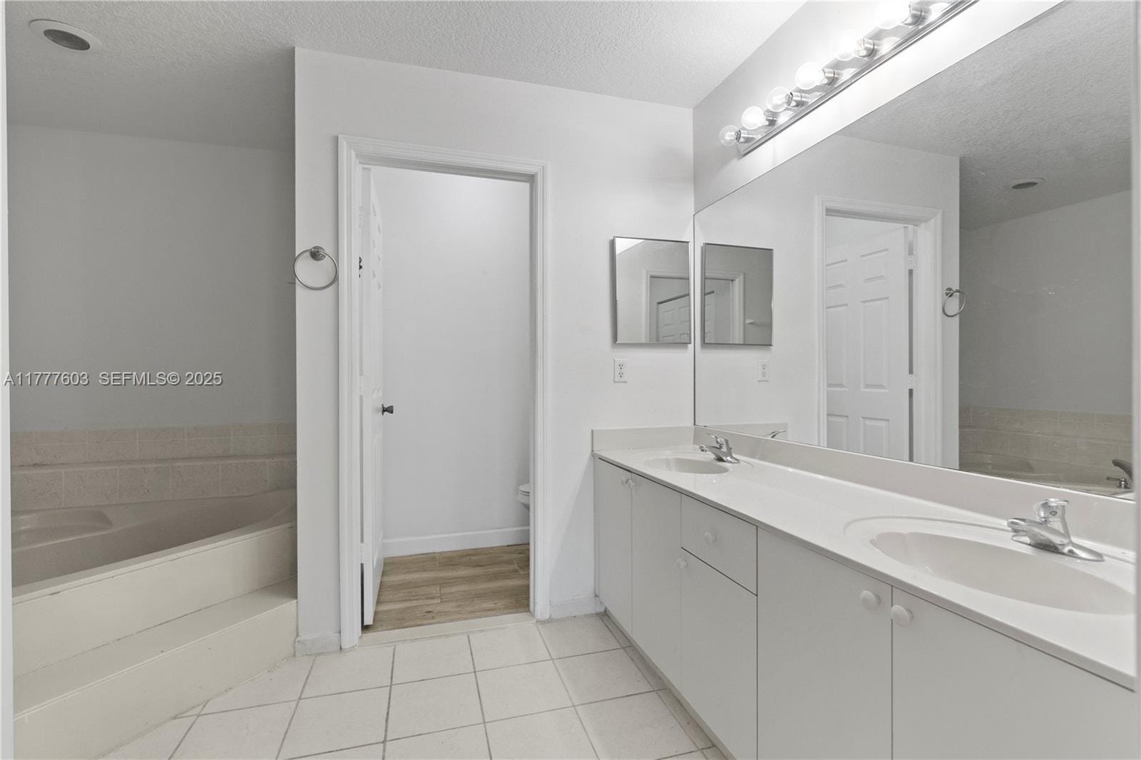 20868 SW 89th Path, Cutler Bay, FL 33189 photo 24