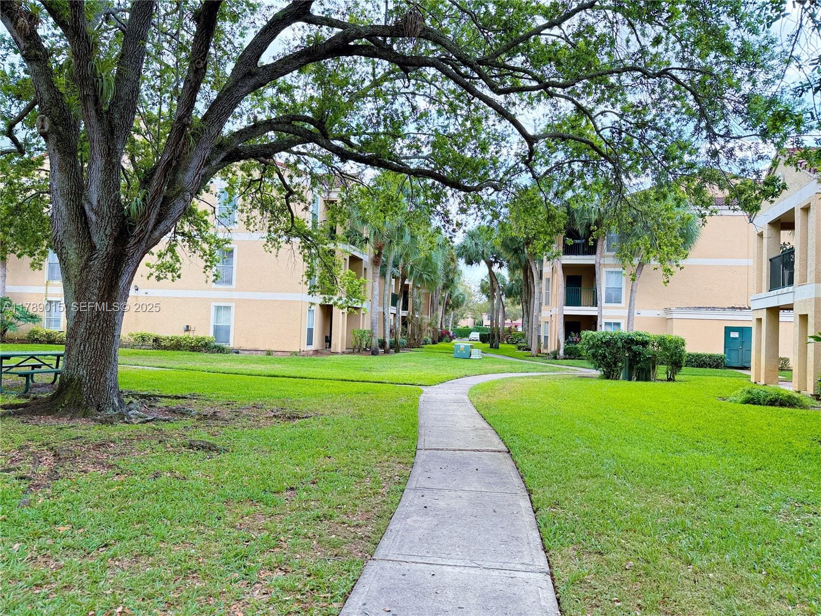 805 Riverside Drive 1111, Coral Springs, FL 33071 photo 1