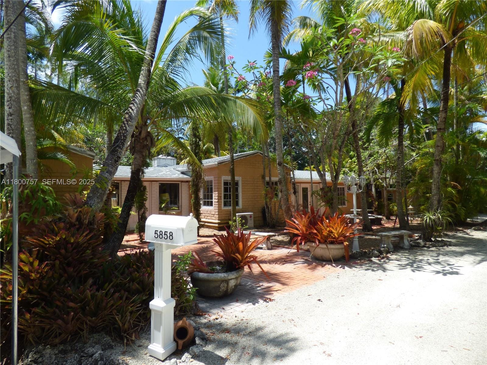 5858 SW 80th Street, South Miami, FL 33143