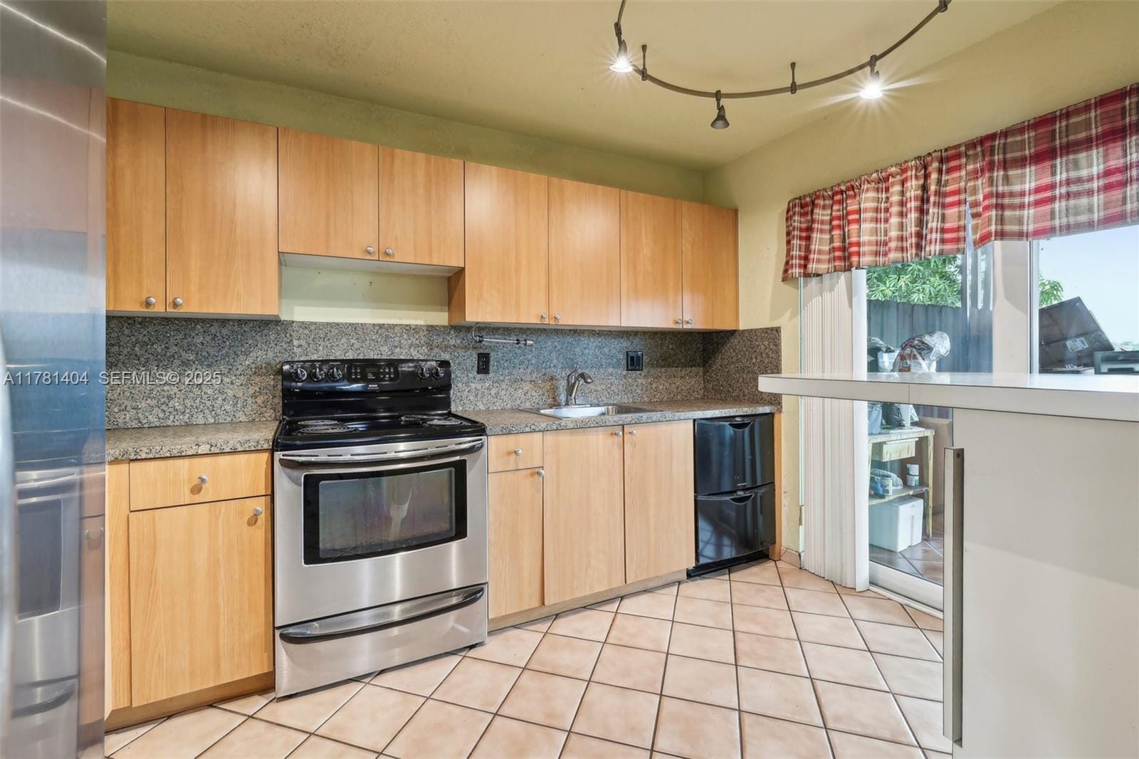 6330 W 24th Court 106-3, Hialeah, FL 33016 photo 6