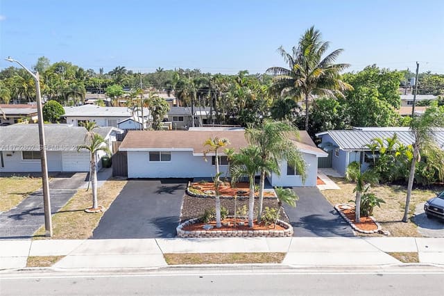 8420 Taft Street, Pembroke Pines, FL 33024