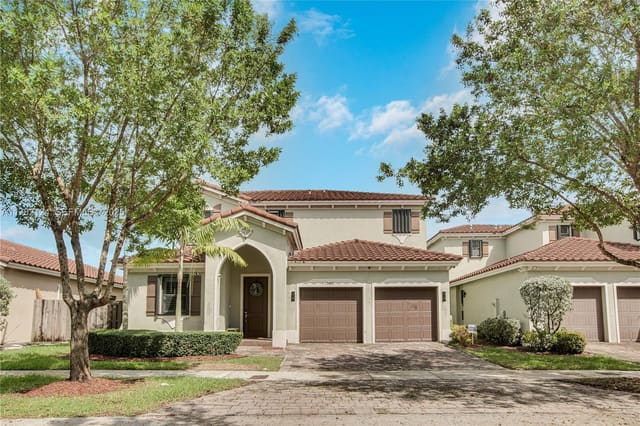 15451 SW 173rd Lane, Miami, FL 33187