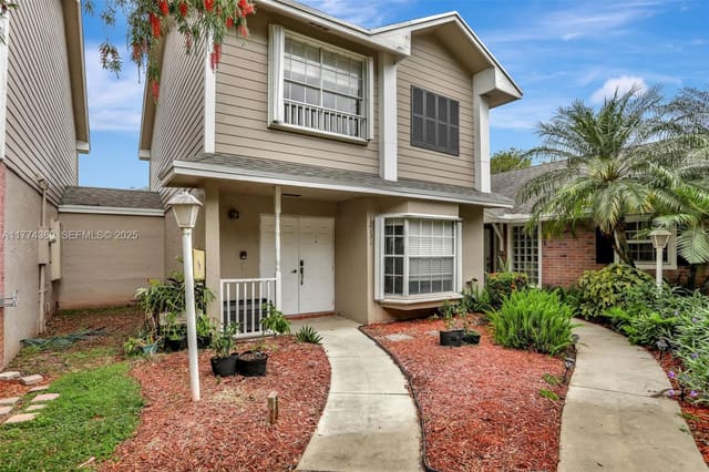 12131 NW 36th Place, sold in Twin Fountains, Sunrise, FL
