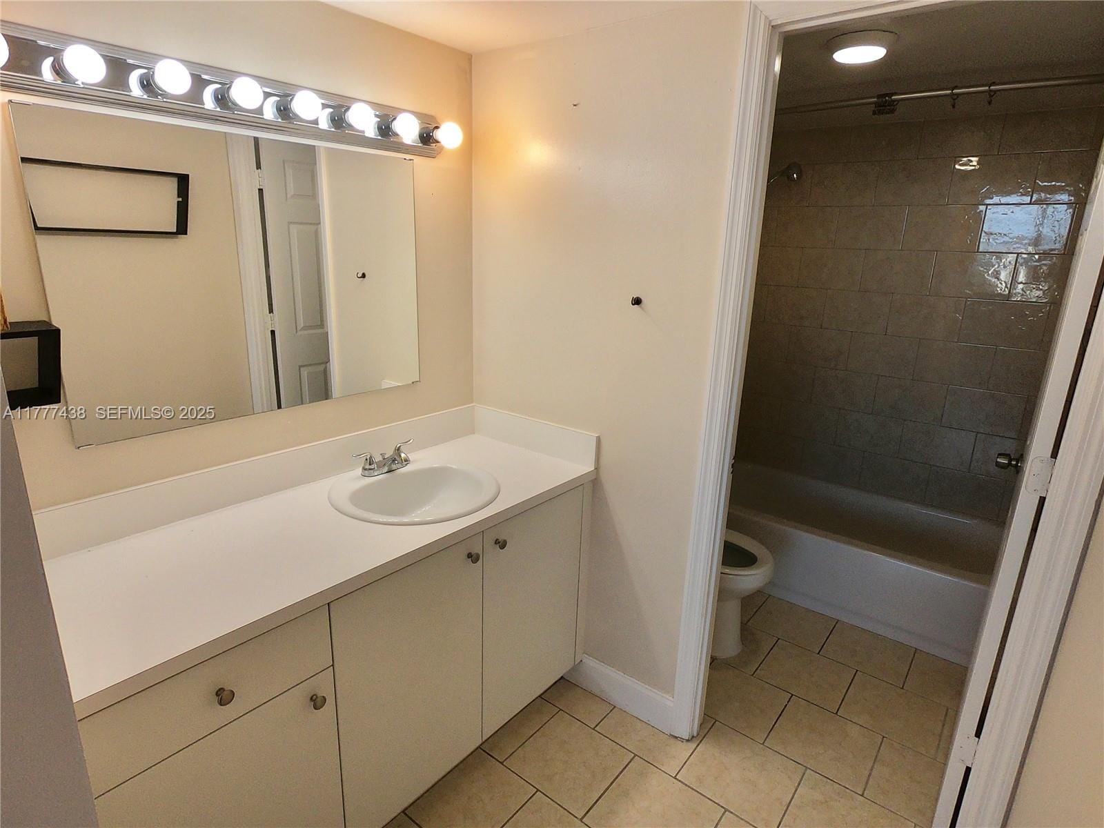 1301 NE Miami Gardens Drive 1115W, Miami, FL 33179 photo 11