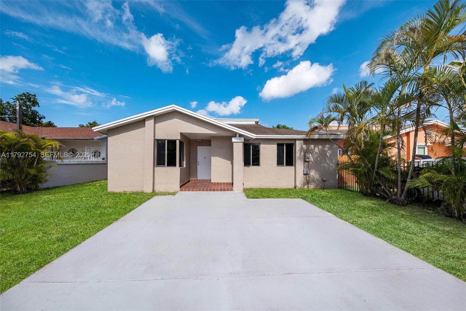 19231 SW 121st Avenue, Miami, FL 33177