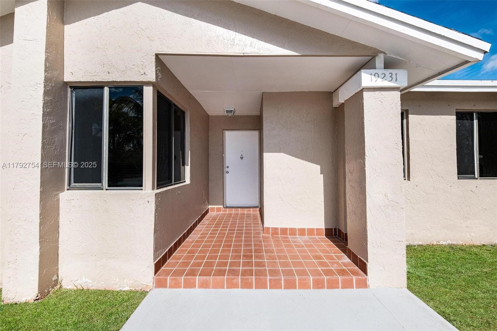 19231 SW 121st Avenue, Miami, FL 33177 photo 4