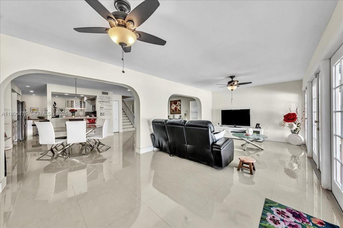 1060 SW 111th Way, Davie, FL 33324 photo 13