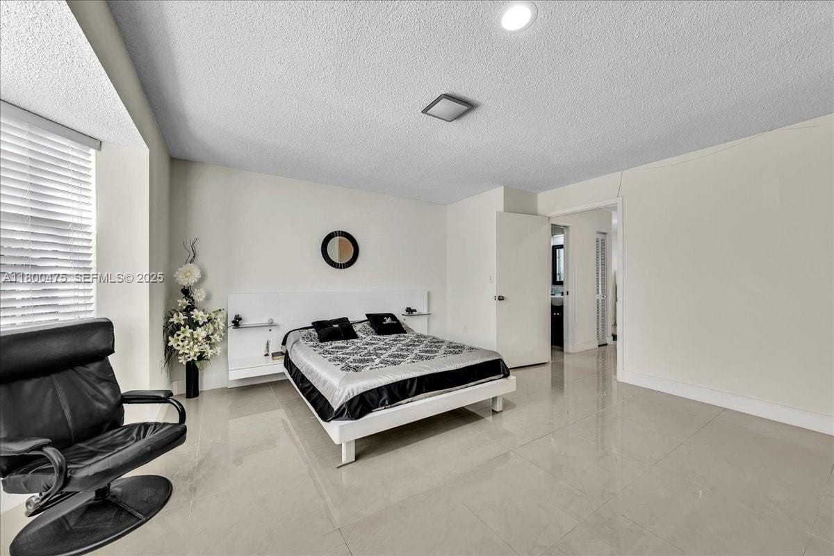 1060 SW 111th Way, Davie, FL 33324 photo 30