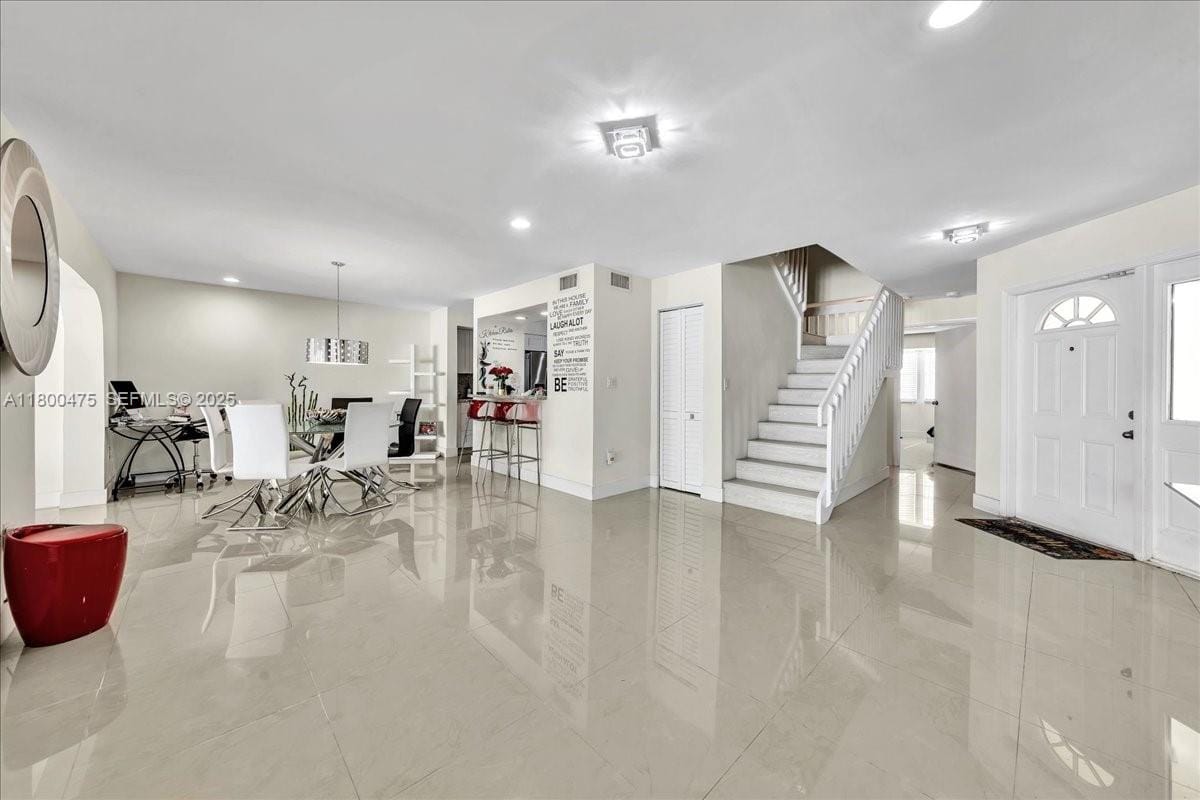 1060 SW 111th Way, Davie, FL 33324 photo 4