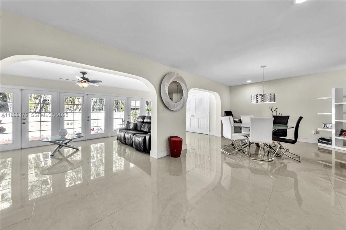 1060 SW 111th Way, Davie, FL 33324 photo 5