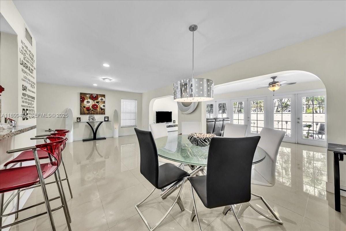 1060 SW 111th Way, Davie, FL 33324 photo 9