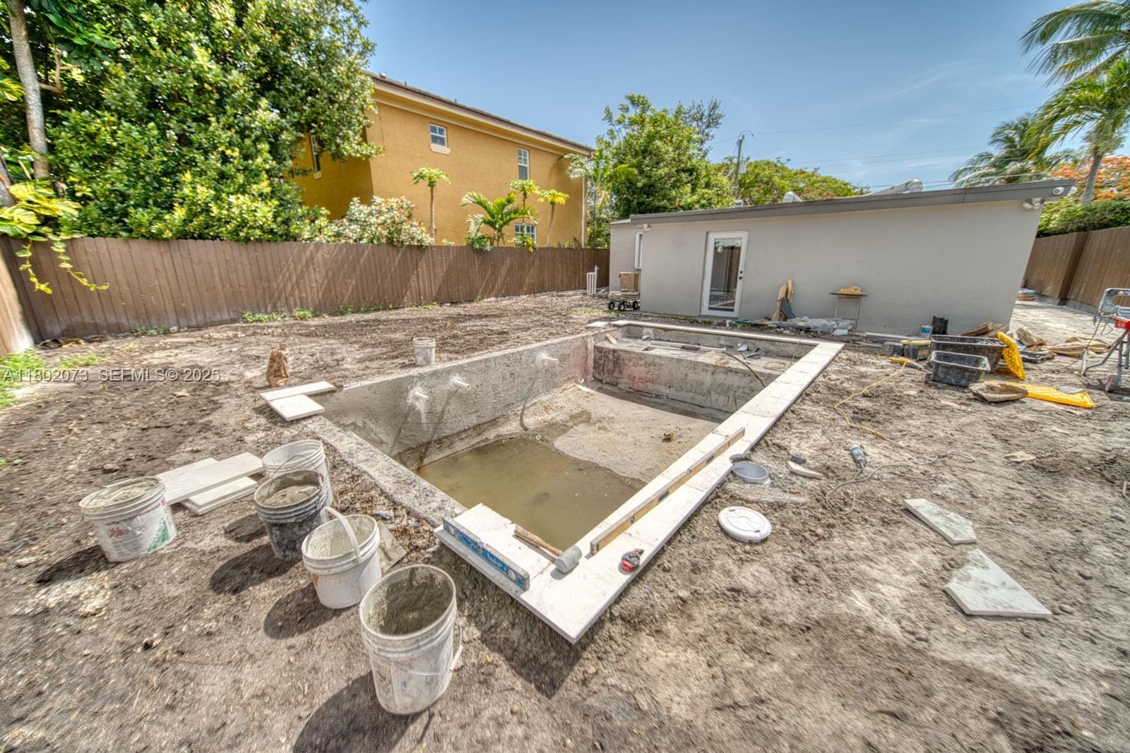 Established Fully License Established Fully License And Insured Pool/spa Bus, Miami, FL 33186 photo 13
