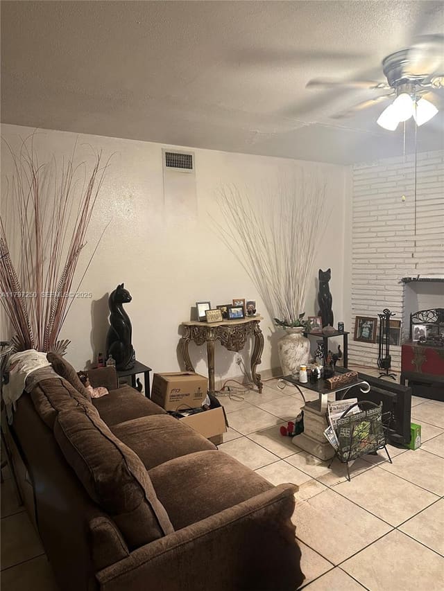 199 NW 30th Terrace, Fort Lauderdale, FL 33311