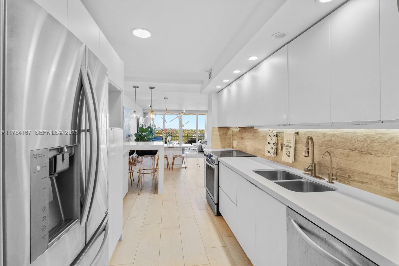 600 Grapetree Drive 10GN, Key Biscayne, FL 33149 photo 12
