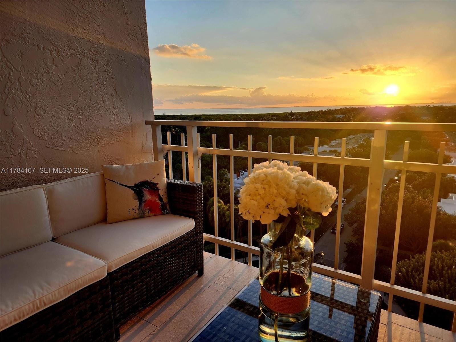 600 Grapetree Drive 10GN, Key Biscayne, FL 33149 photo 8