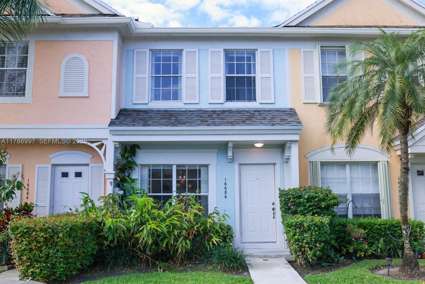 16686 Hemingway Drive 16686, Weston, FL 33326