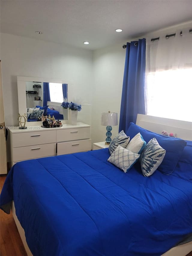 360 W 53rd Terrace, Hialeah, FL 33012