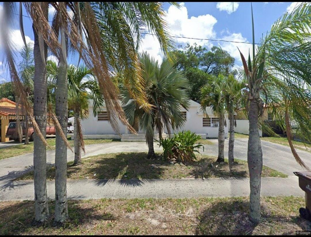 360 W 53rd Terrace, Hialeah, FL 33012 photo 3