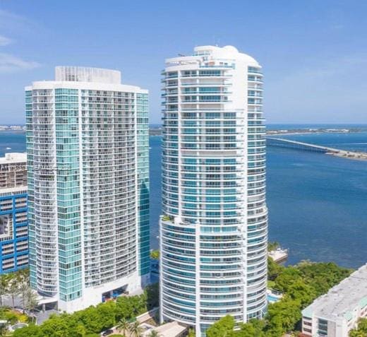 2127 Brickell Avenue 505, sold in Bristol Tower Condo, Miami, FL