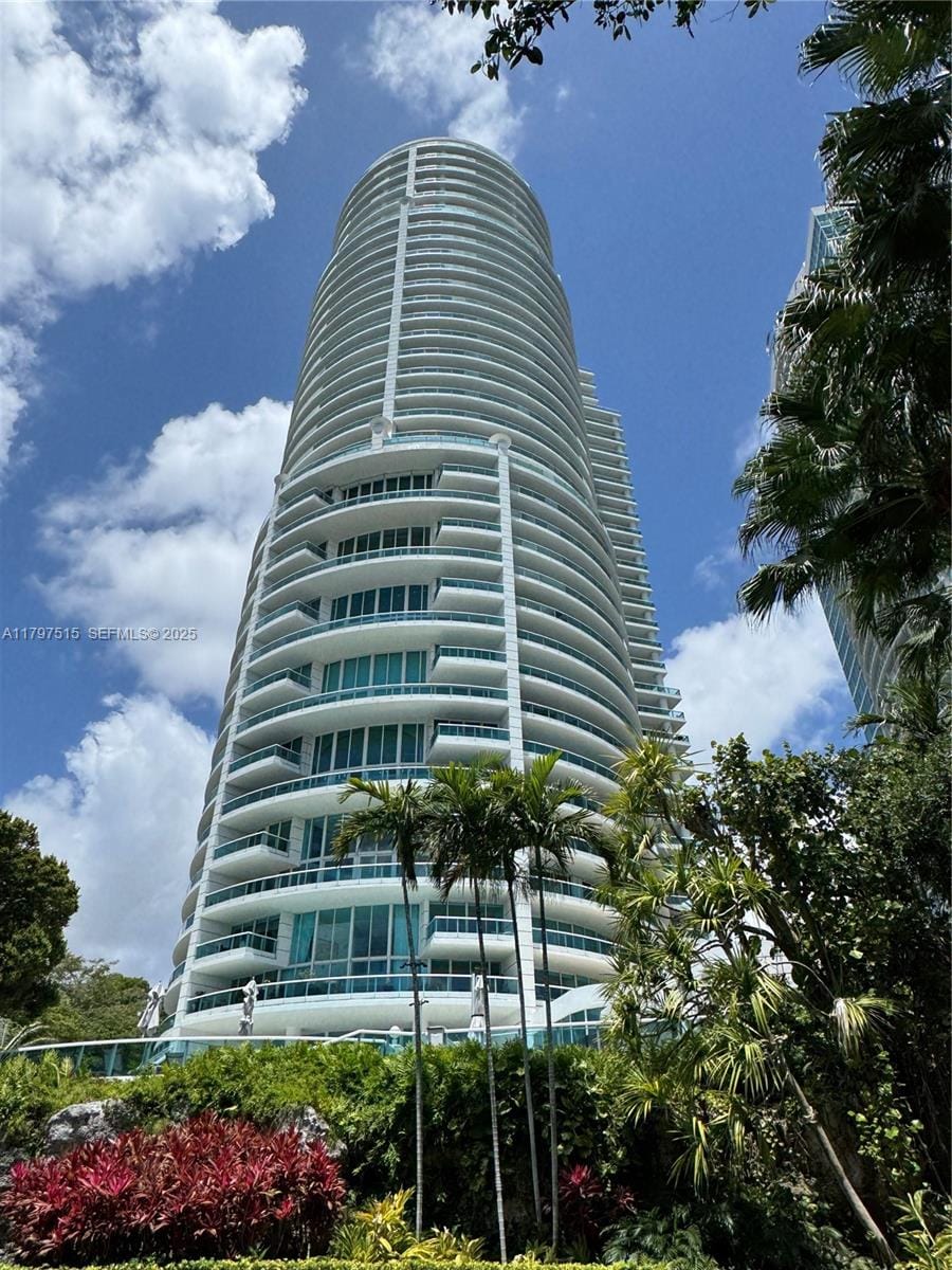 2127 Brickell Avenue 505, Miami, FL 33129 photo 2