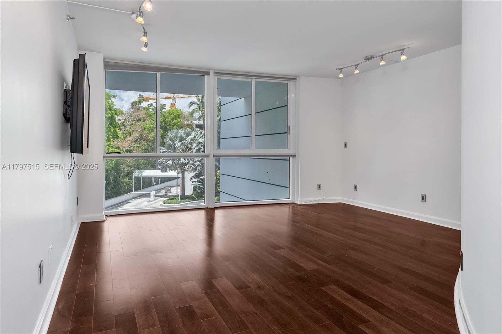 2127 Brickell Avenue 505, Miami, FL 33129 photo 14