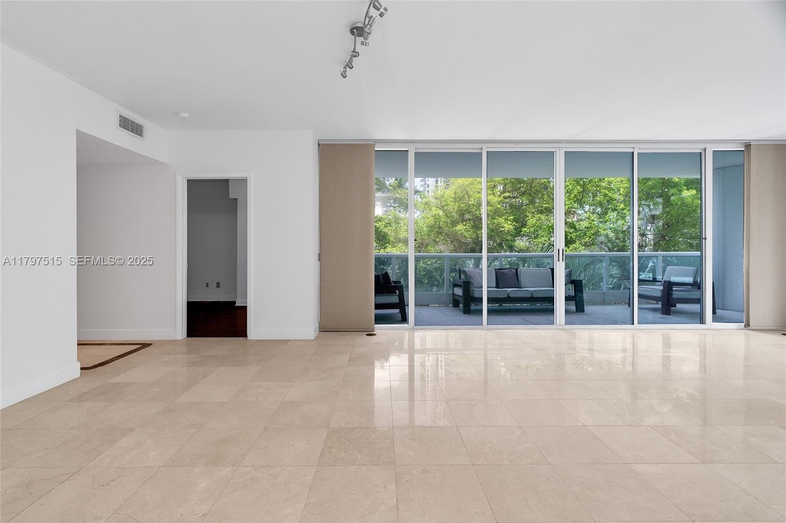 2127 Brickell Avenue 505, Miami, FL 33129 photo 5