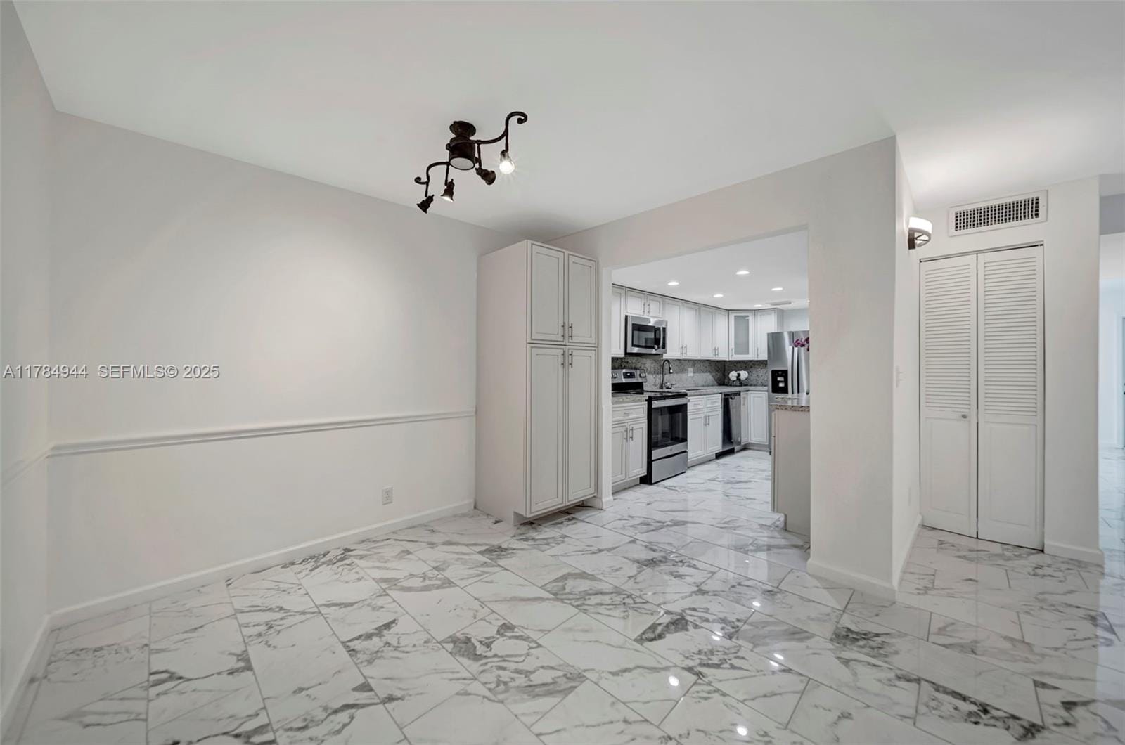4165 SW 66th Way 137, Davie, FL 33314 photo 13