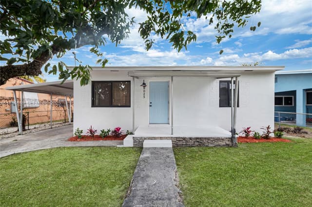 8025 NW 15th Avenue, sold in Everglades Ave Heights, Miami, FL