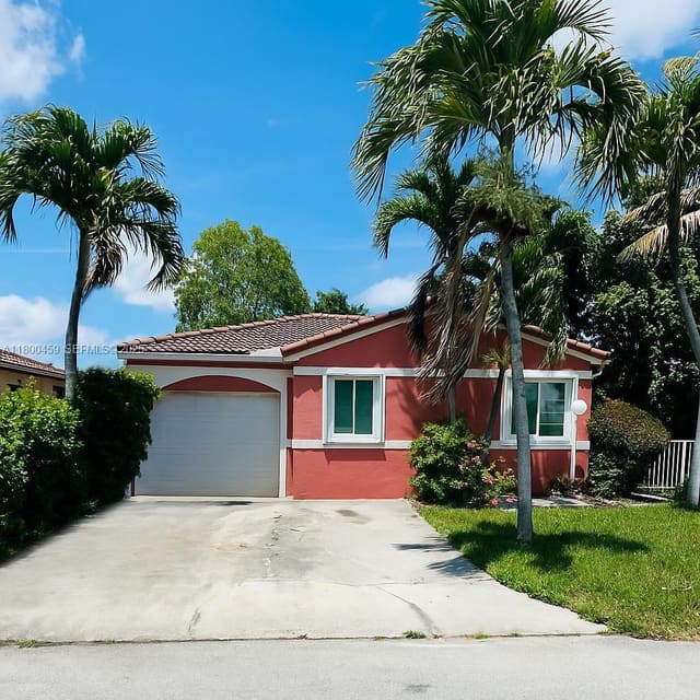 14341 SW 175th Terrace, Miami, FL 33177