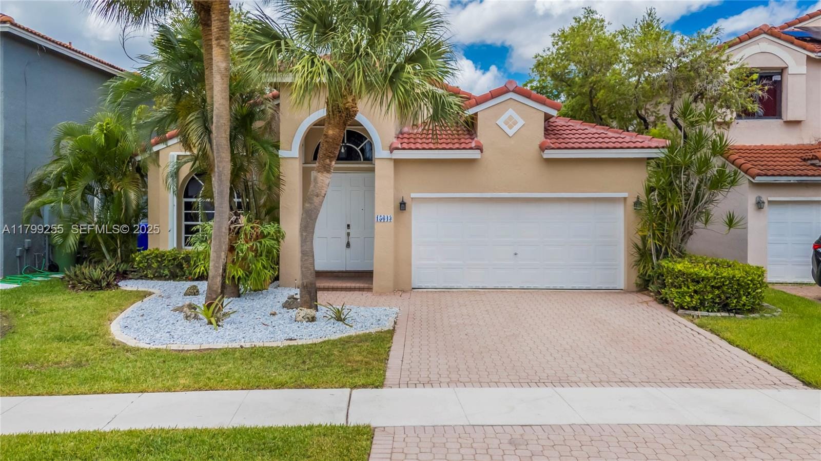 15643 SW 16 Street, Pembroke Pines, FL 33027 photo 2