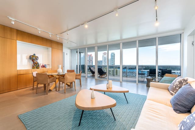 400 Alton Road 1808, sold in Murano Grande, Miami Beach, FL