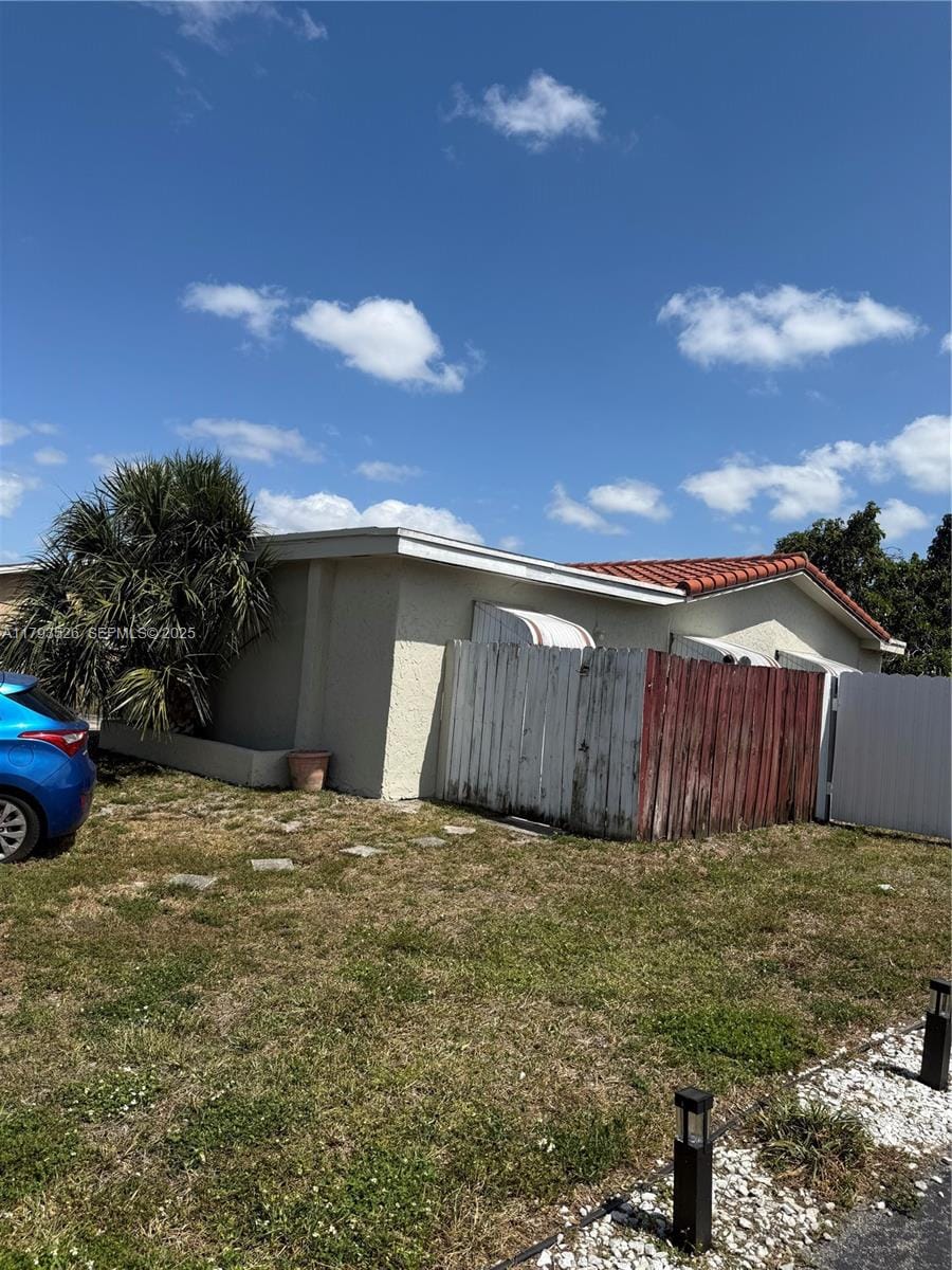 8940 Johnson Street, Pembroke Pines, FL 33024 photo 4