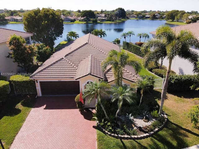16514 Ruby Lake, sold in Amber Ruby Cove, Weston, FL