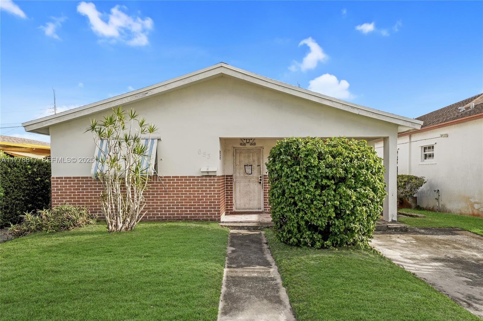 653 NW 3rd Court, Hallandale Beach, FL 33009 photo 1