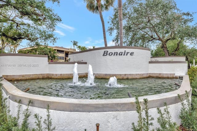7699 NW 79th Avenue 205, sold in Bonaire At Woodmont No 5-, Tamarac, FL