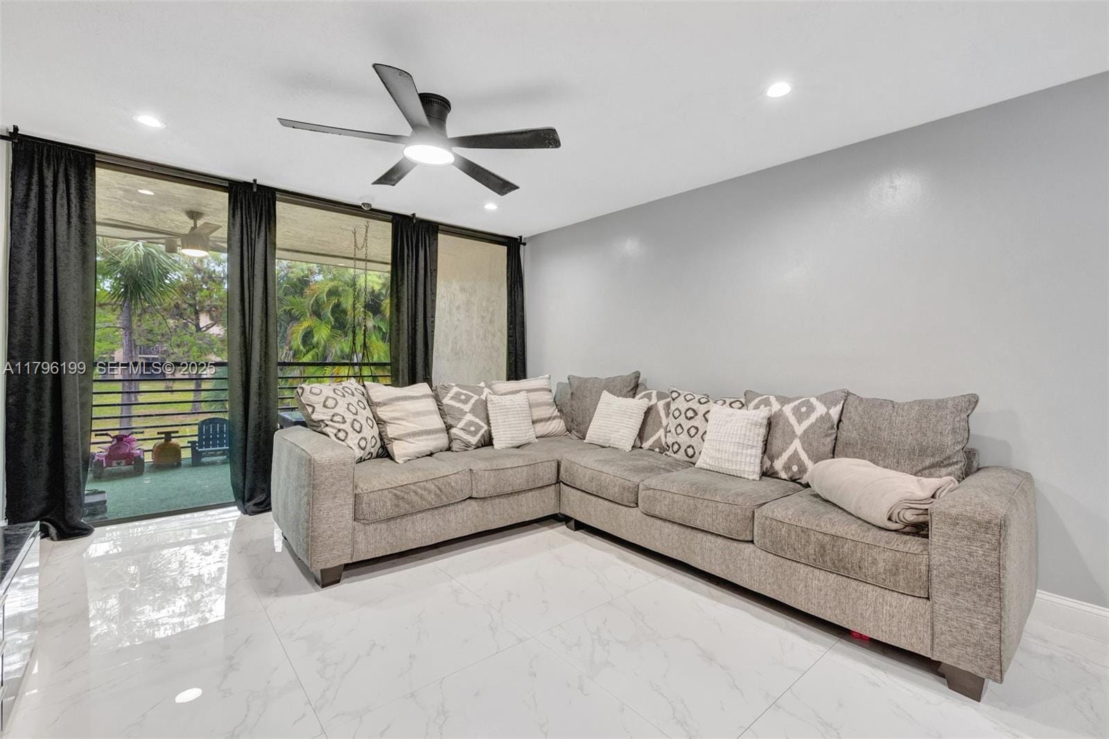7699 NW 79th Avenue 205, Tamarac, FL 33321 photo 7
