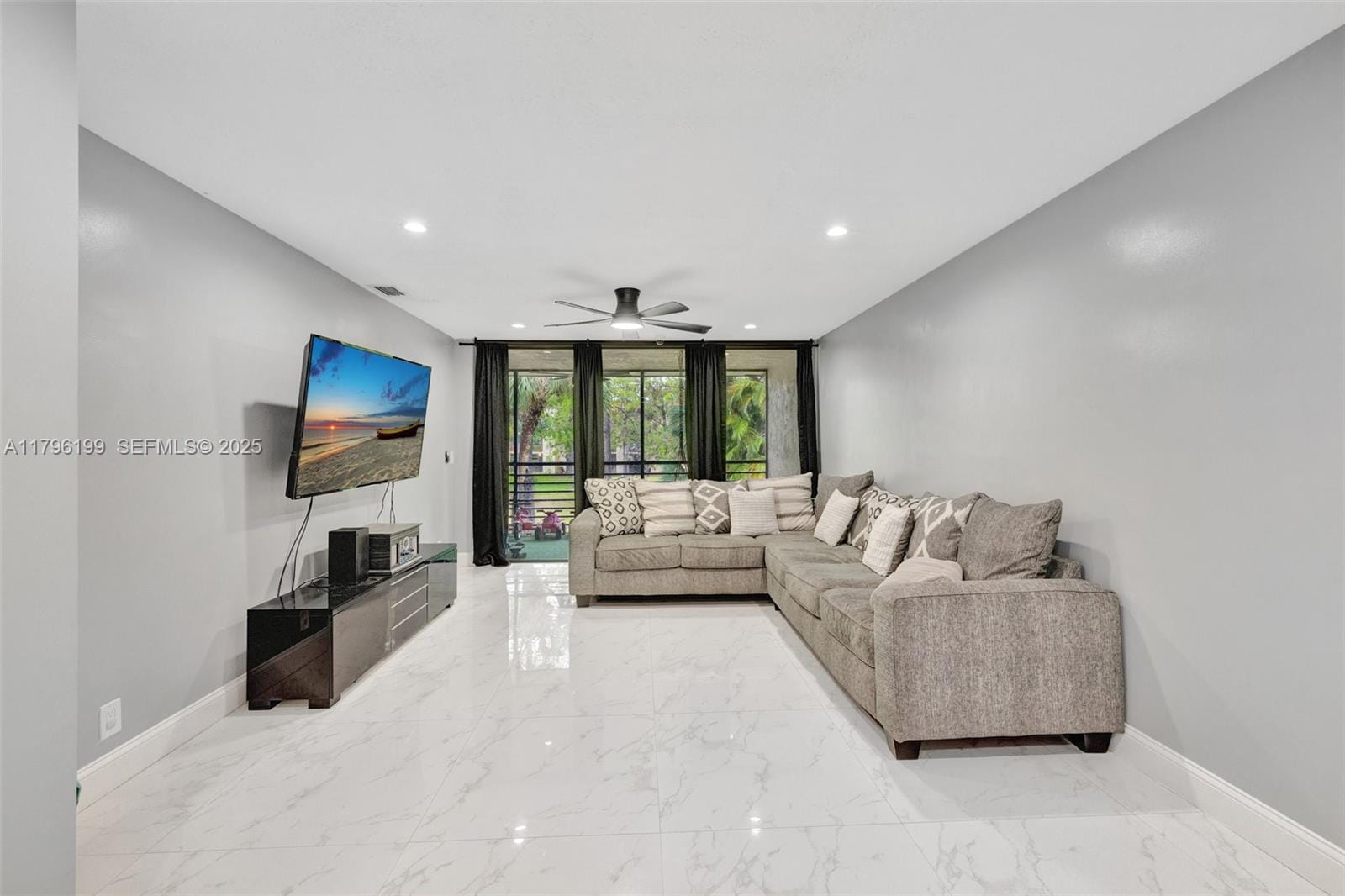 7699 NW 79th Avenue 205, Tamarac, FL 33321 photo 5