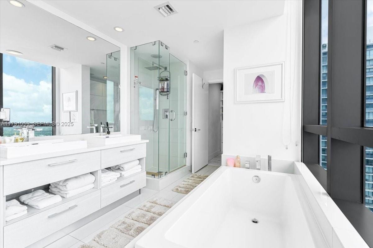 650 NE 32nd Street 3808, Miami, FL 33137 photo 21
