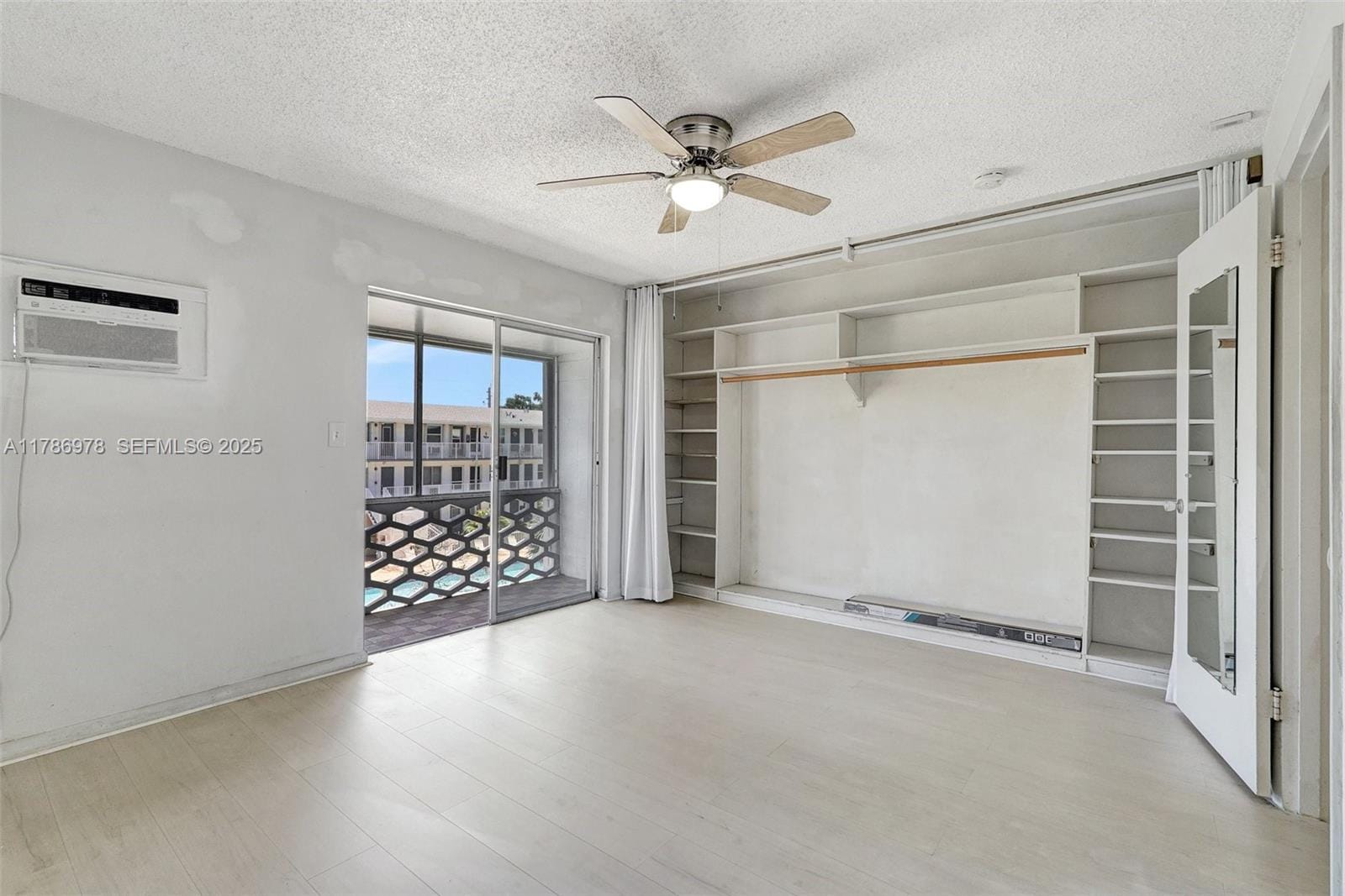 15610 NE 6th Avenue 34D, Miami, FL 33162 photo 18